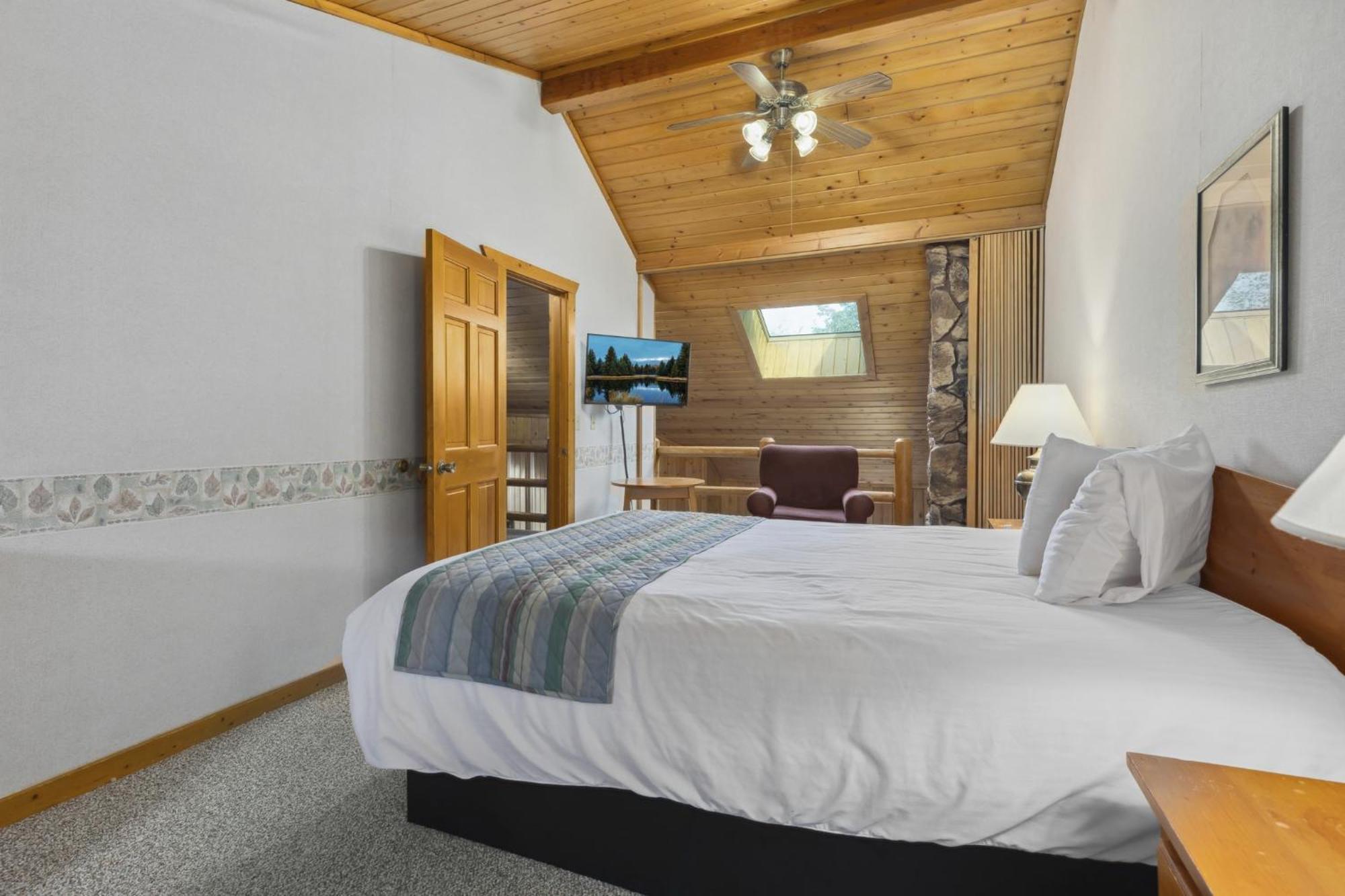The Lodges At Breezy Point Экстерьер фото
